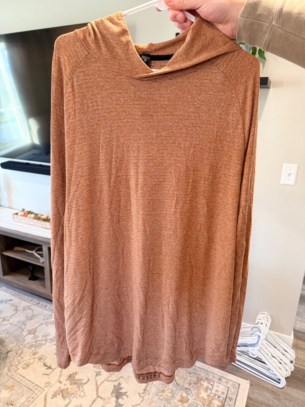 lululemon athletica Men’s Lightweight Hooded Long-Sleeve Tee - Rust